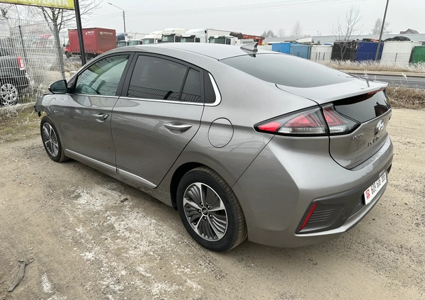 Hyundai IONIQ cena 66900 przebieg: 76000, rok produkcji 2020 z Turek małe 781